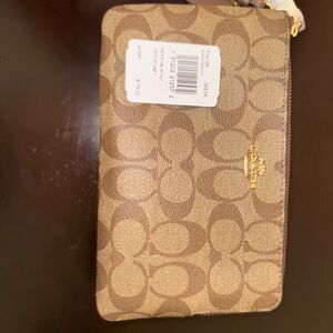 Coach Double Zipper Khaki Wristlet New with Tags